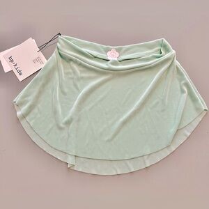 Bullet point ballet skirt